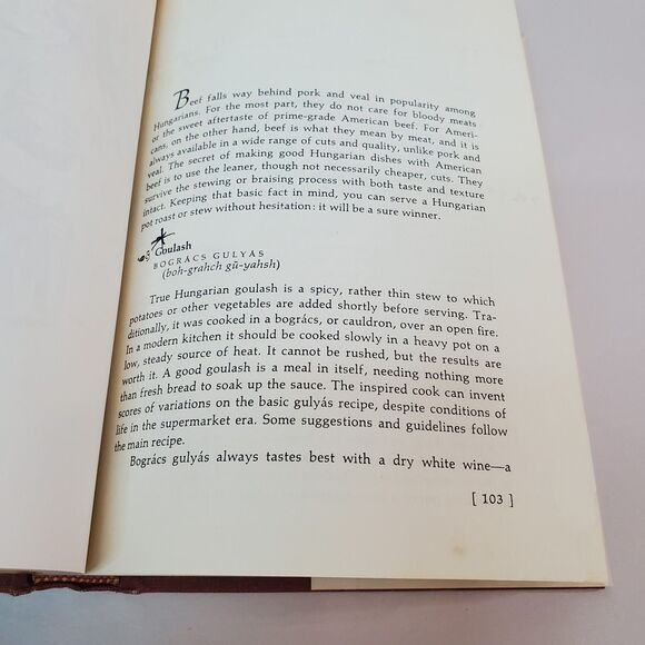 The Hungarian Cookbook by Susan Derecskey ~ Vintage 1972 Hardcover w/DJ - Picture 4 of 12